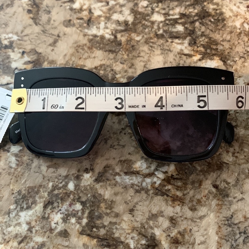 EXPRESS Sunglasses - Picture 7 of 9